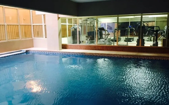 Riviera Plaza 1