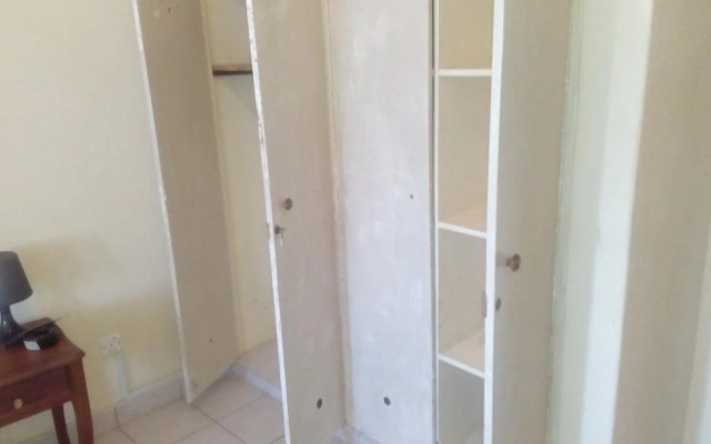 Global Africa Apartment & Hotel - Mtwapa