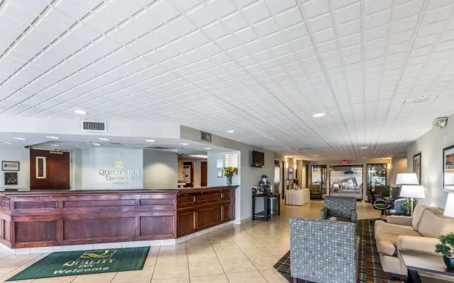 Quality Inn University