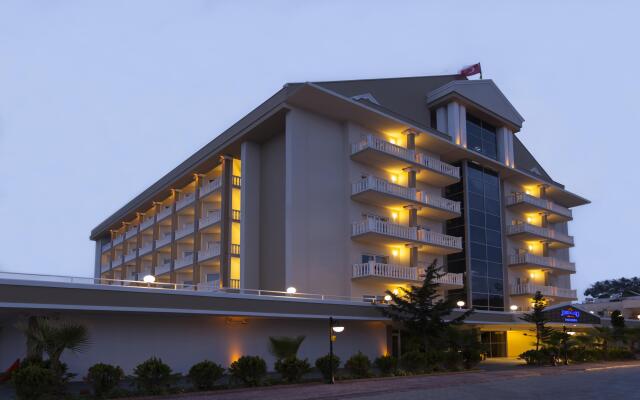Justiniano Theodora Resort Турция, Окурджалар - отзывы, цены и фото номеров - забронировать отель Justiniano Theodora Resort онлайн вид на фасад
