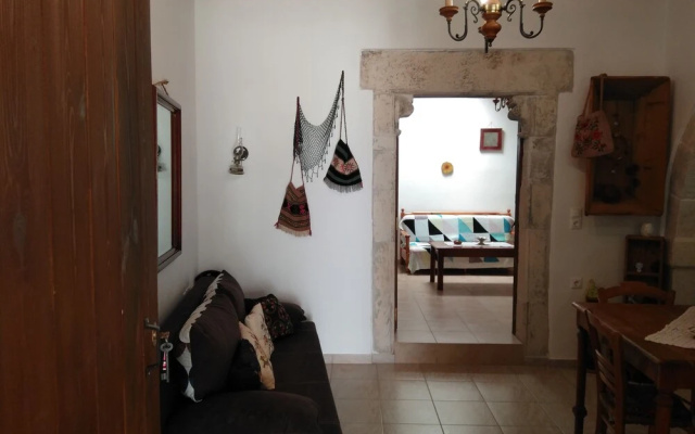 Grandma's House Vederoi