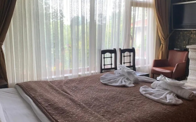 Ipek Koza Motel