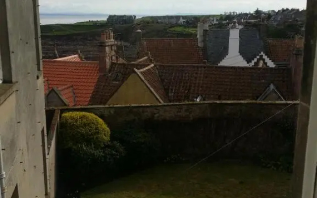 Crail House Apartments