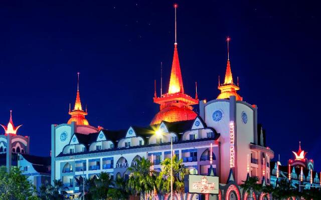 Отель Side Crown Palace - All Inclusive вид на фасад
