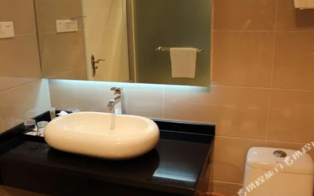 Yilang Hotel