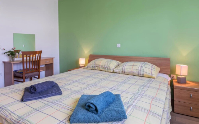 Awesome Home in Pula With Wifi and 2 Bedrooms