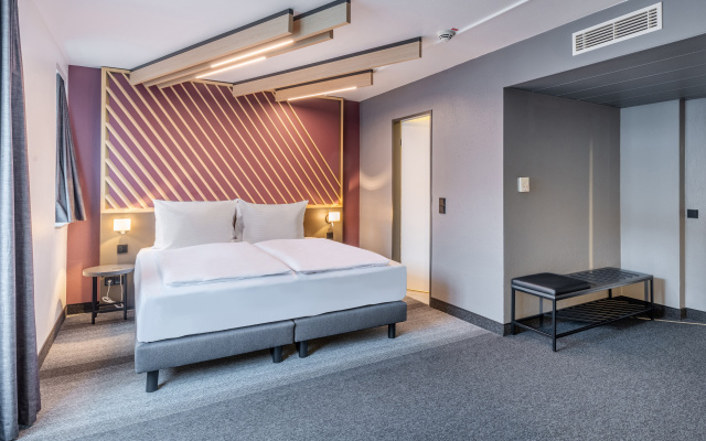 Отель B&B Hotel Aachen-Hbf
