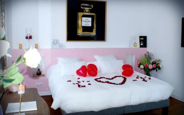 Le Vénus - Appartement SPA Privatif Balnéo Sauna