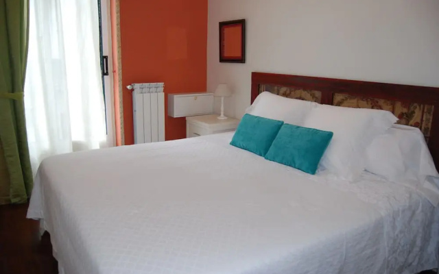 Apartamentos Prim Kalea