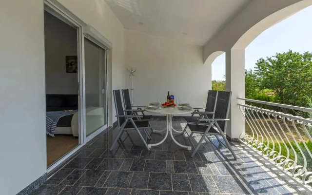 Relaxing Villa Near Porec With Pool