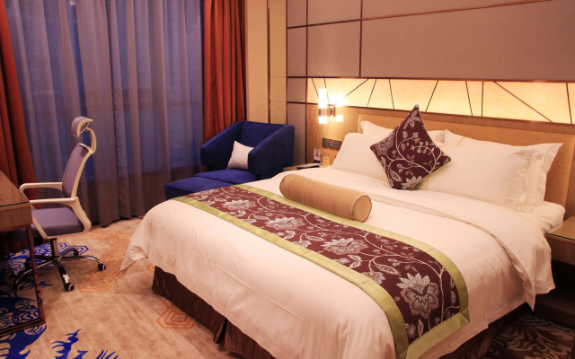 Huayu Landmark Hotel