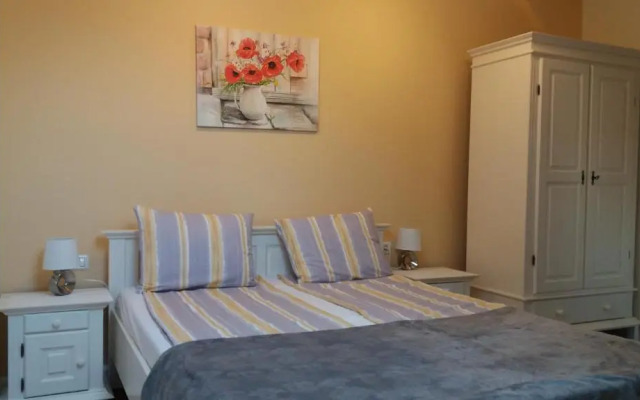 Enjoy Apartment
