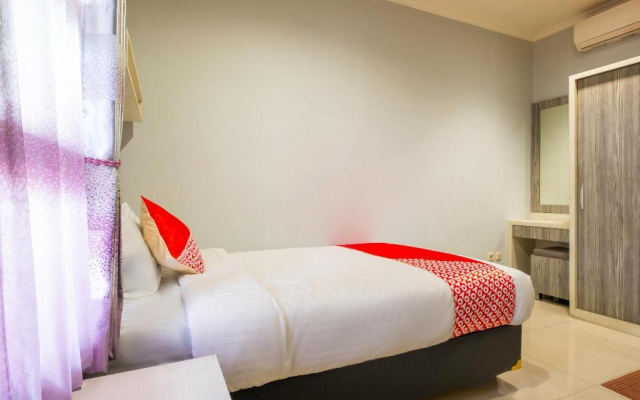 Hotel O The Karins Guesthouse Syariah