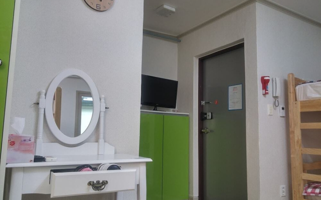Jiin Hostel & Guesthouse