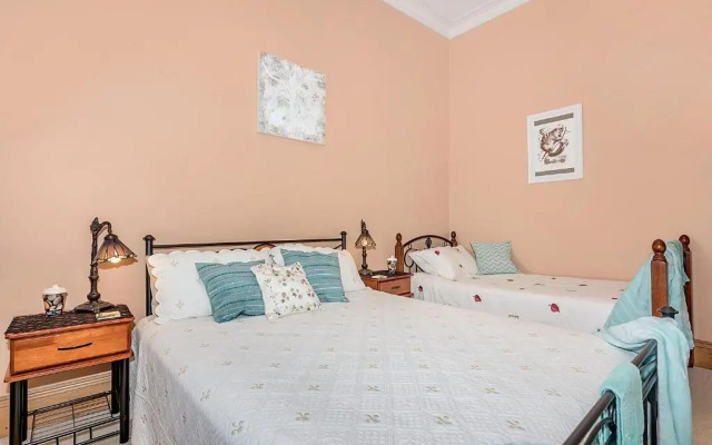 Stony Rise Cottage B&B