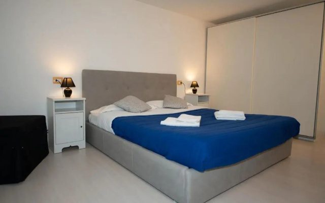 Bianca Napoli Suite