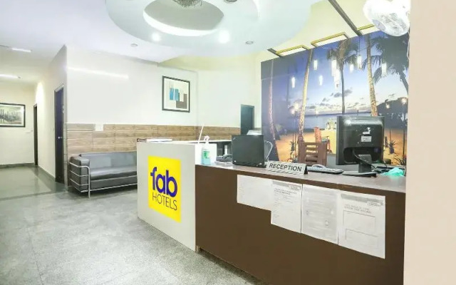 Fabhotel F9 H Block Sector 51