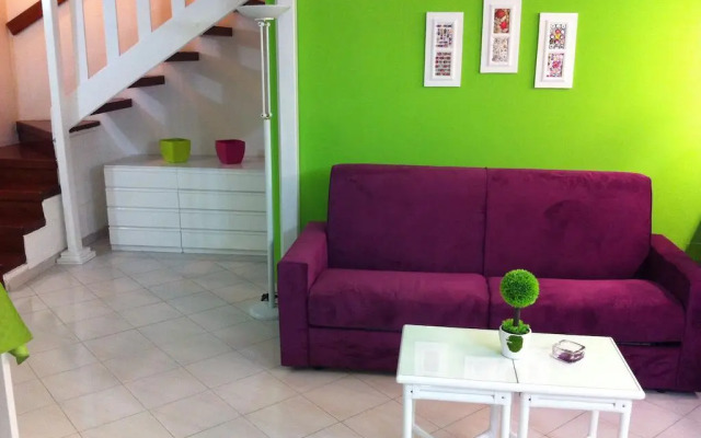Funny House Apartment