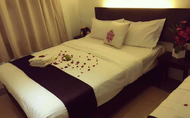 Apple 1 Hotel Queensbay