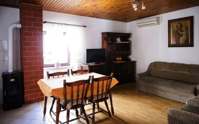 House Nevenka