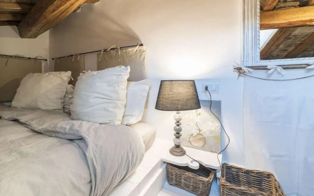 Navona Luxury & Charming Apartment