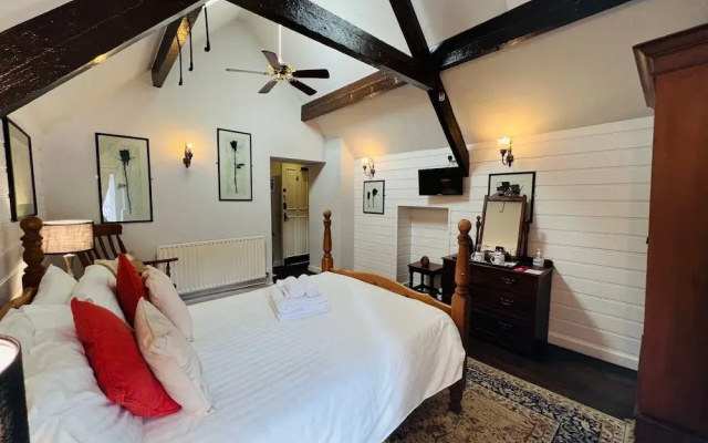The Peak Hotel