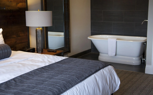 Ironworks Hotel