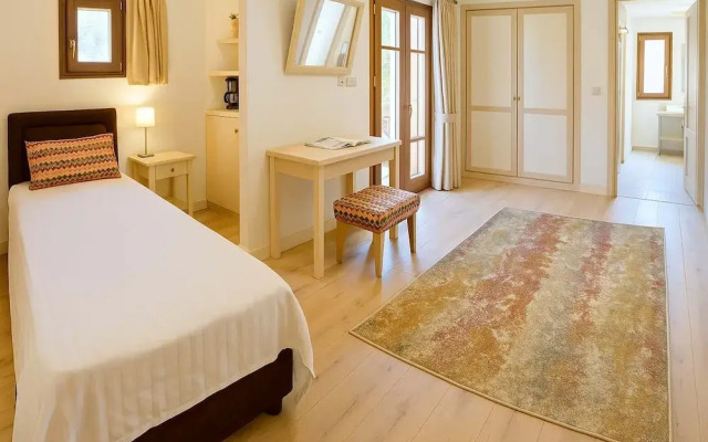 Arktos Hotel Double Room With Mountain View