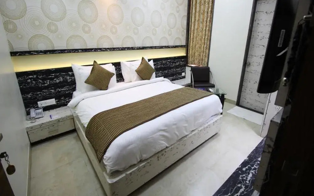 OYO 2456 Hotel Narayan Inn