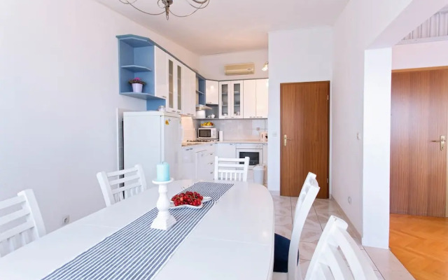 Apartments Arija