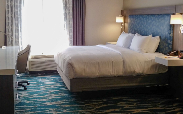 Comfort Inn & Suites Greenville Near East Carolina University