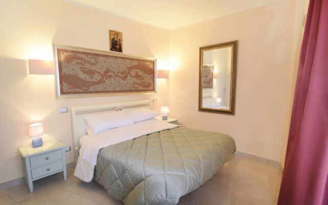 Отель Locazione Turistica Mondello House вид на фасад