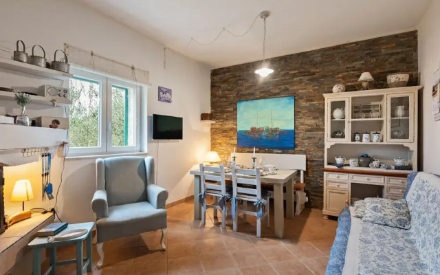 Homely Apartment in Genova With Sea Nearby