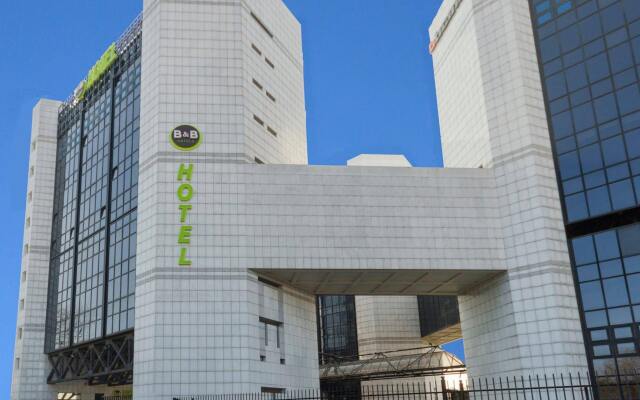 B&B Hotel Milano Cenisio Garibaldi вид на фасад