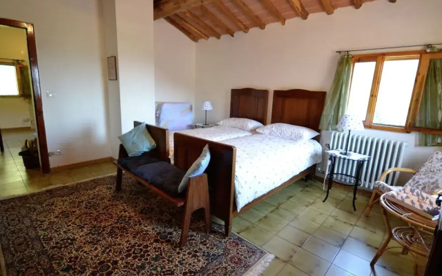 Warm Holiday Home in Vicopisano With Swimming Pool