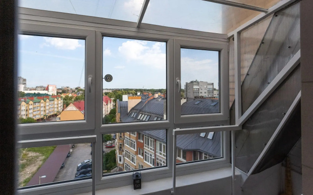8th floor apartment