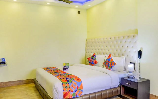 FabHotel Balaji Inn