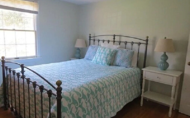 262 Chippingstone - Three Bedroom House
