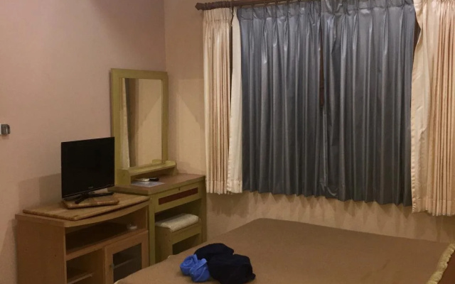 Orient Hotel