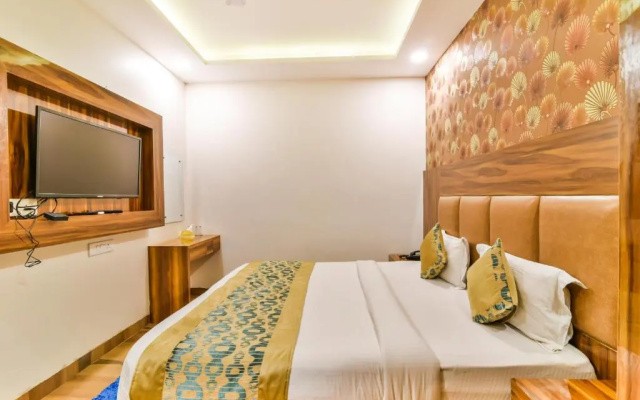 Airport Hotel O Grand