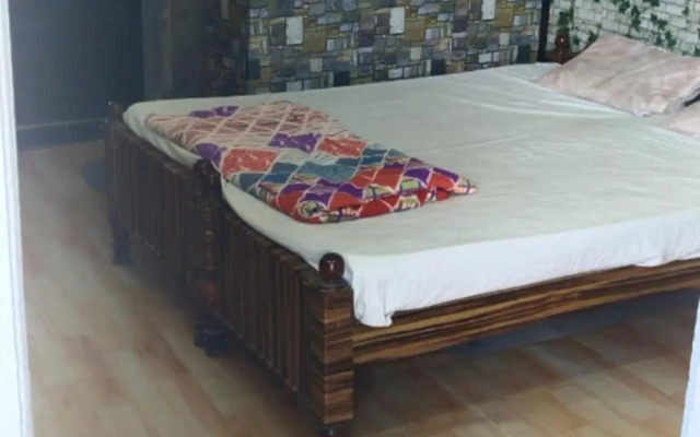 Oyo 87026 Sneha Grand Hotel
