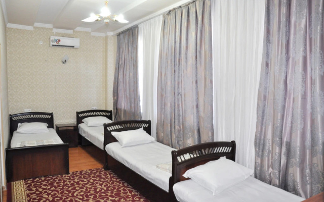 Shinam Hotel