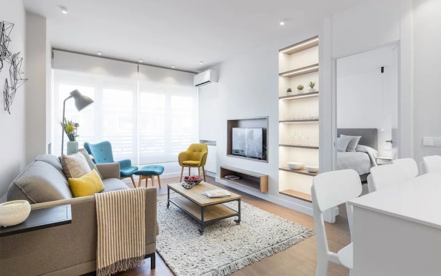 Francisco Silvela Apartment