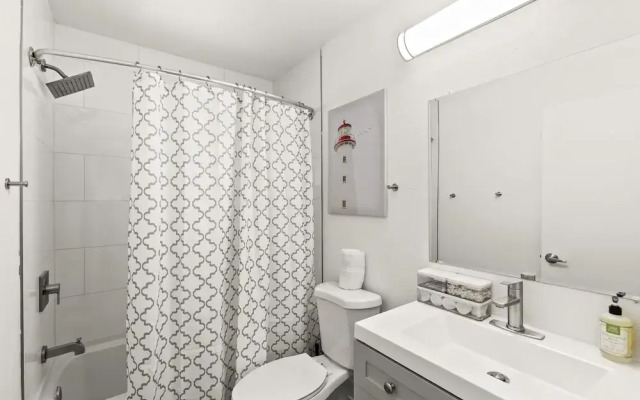 Lovely 1-bedroom condo in Biltmore