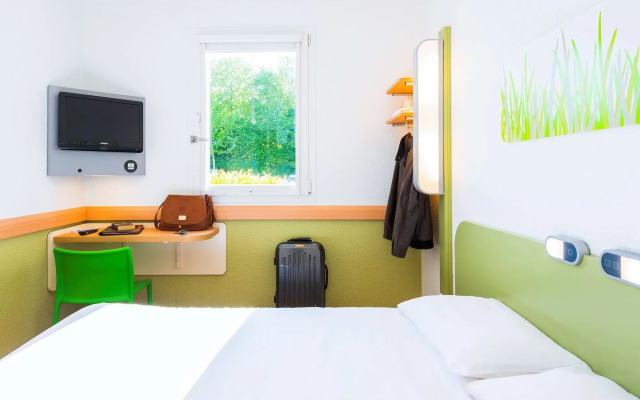 ibis budget Rennes Route de Saint Malo