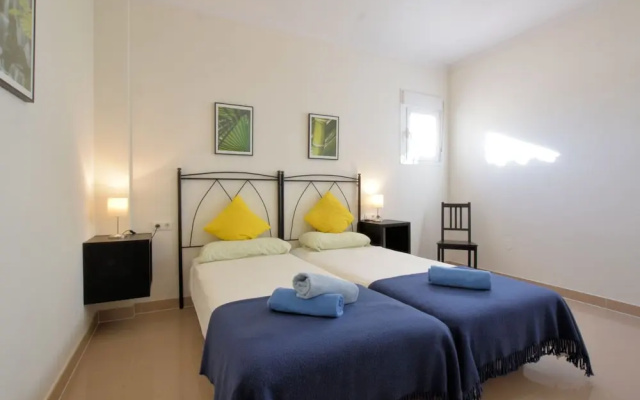Luxurious Villa in Arenas with Swimming Pool