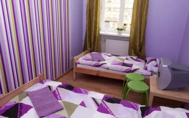 Hostel Cinema