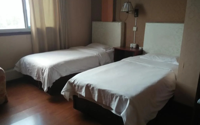 Qufu Kaiyue Hostel