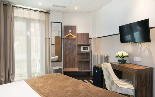Hôtel Locarno Nice