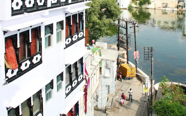 Hotel Hanuman Ghat
